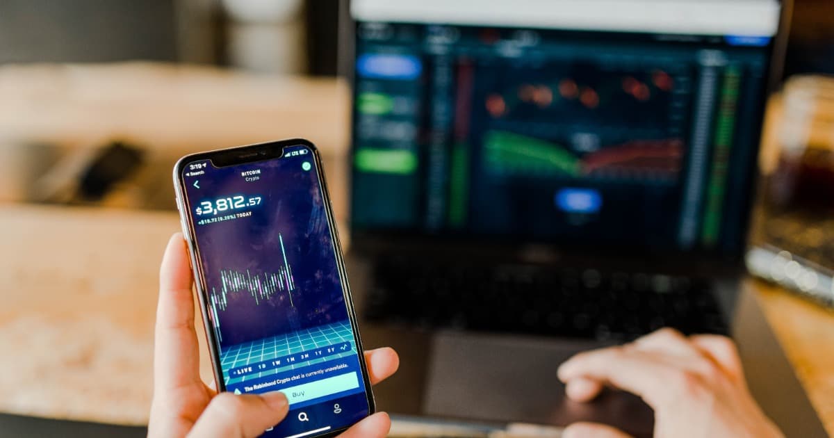 今日漲停跌停股｜低軌衛星與高階玻纖布供需緊迫，燿華(2367)、富喬(1815)、茂迪(6244)強勢領漲 0203