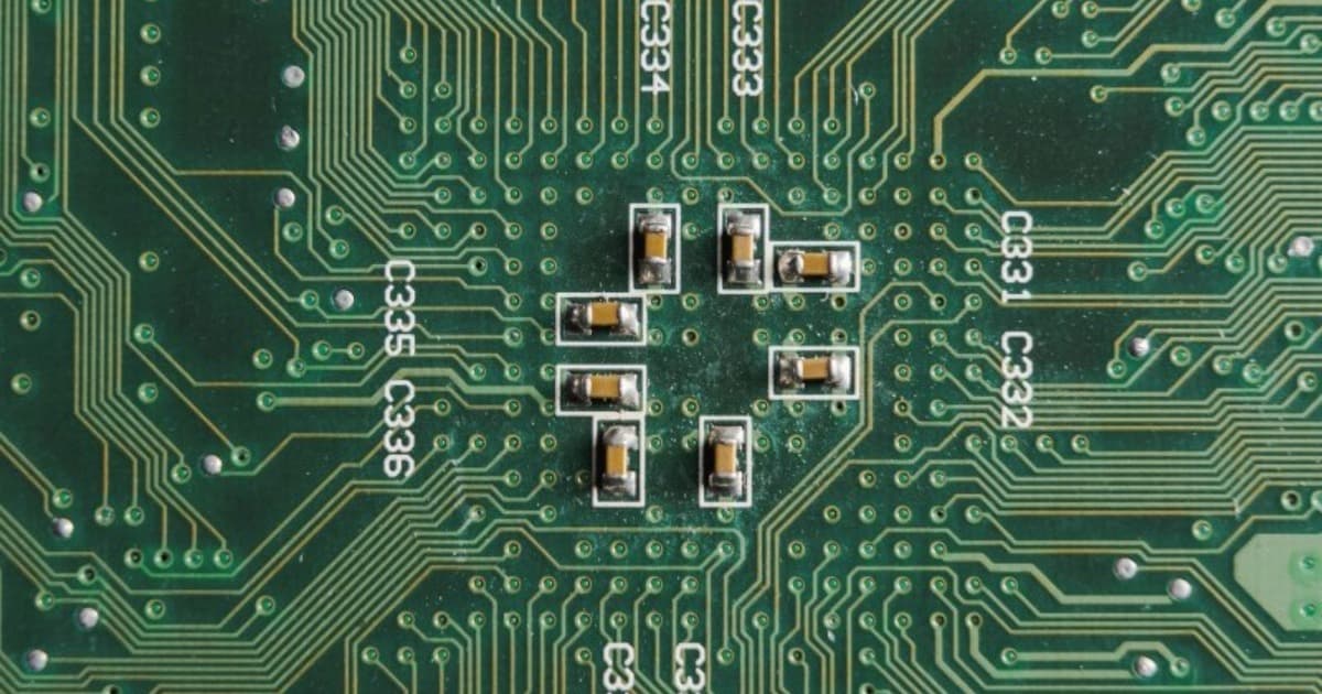 PCB雙重利空來襲,韓廠砍價與輝達機櫃延後,投資人如何解讀後市走向|股市話題