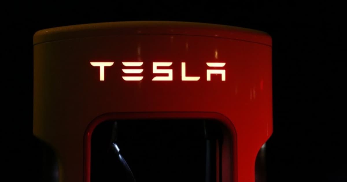 特斯拉飛天車 Roadster 登場，下周3大財報重點搶先看！｜美股觀察