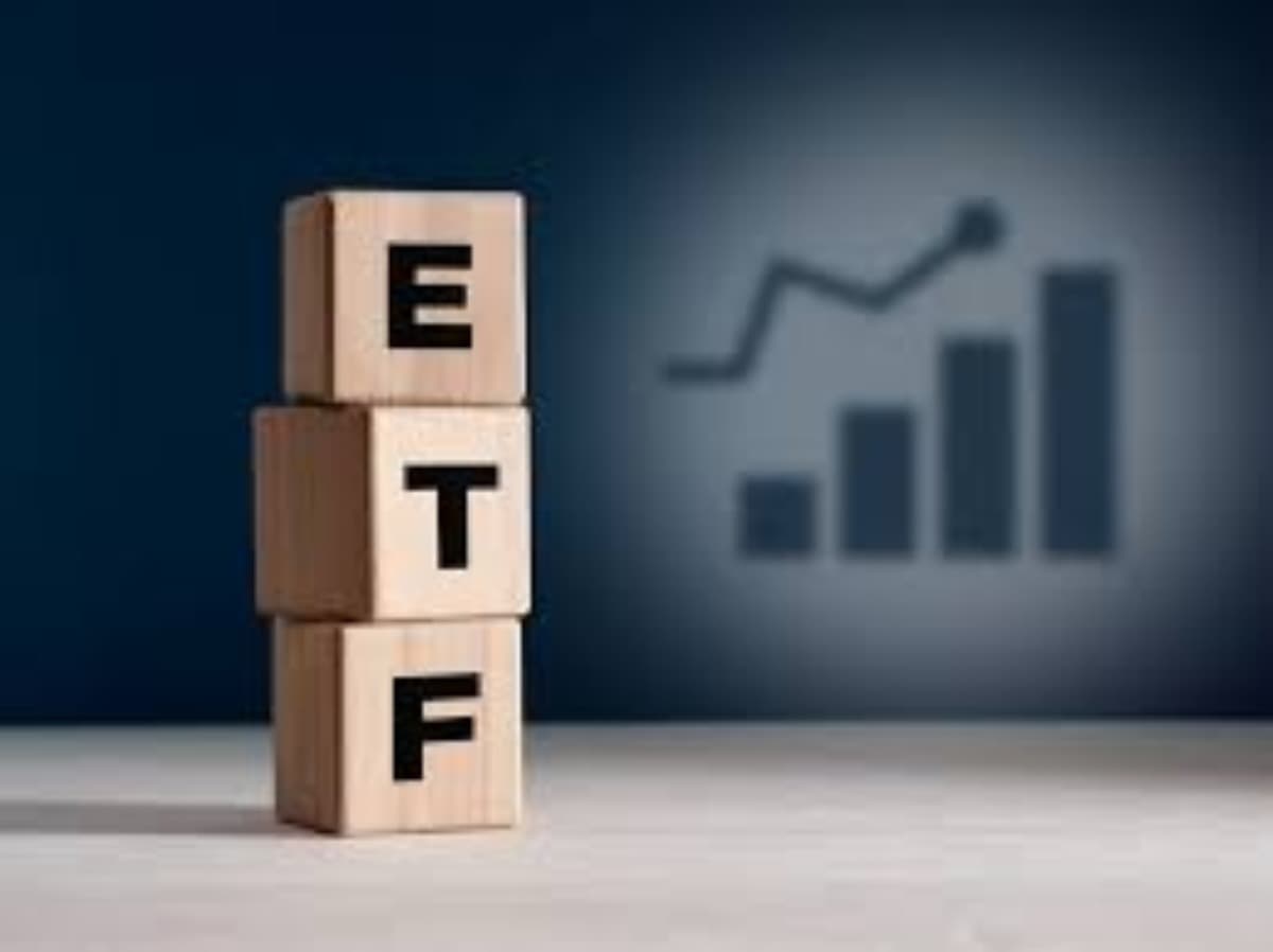 【股票新手教學3】小資存股與 ETF 實戰：零股、定期定額與節稅